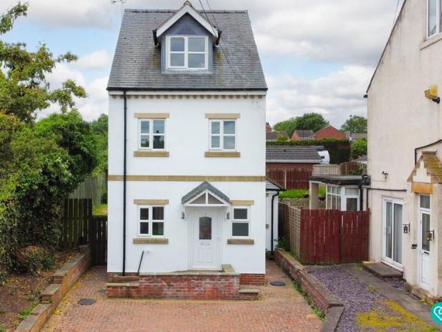 House for sale in Woodhouse, South Yorkshire