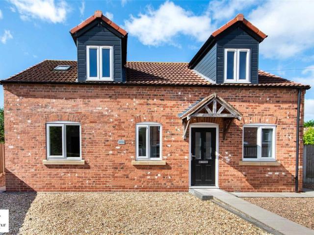 House for sale in Owston Ferry, North Lincolnshire