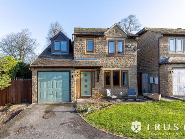 House for sale in Firthcliffe, Roberttown