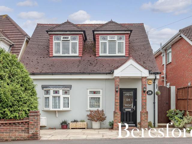 House for sale in Harold Wood, Greater London