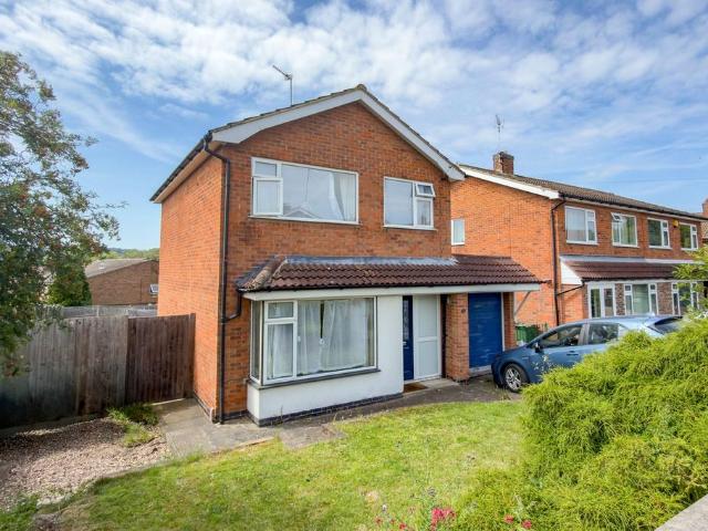 House for sale in Elmfield, Leicestershire