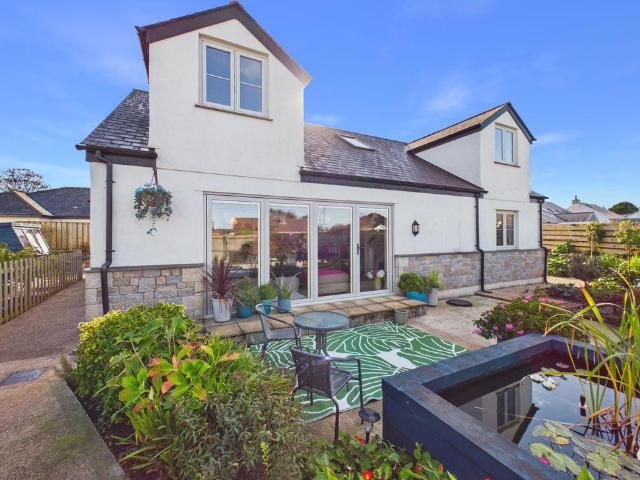 House for sale in Broad Lane, Illogan