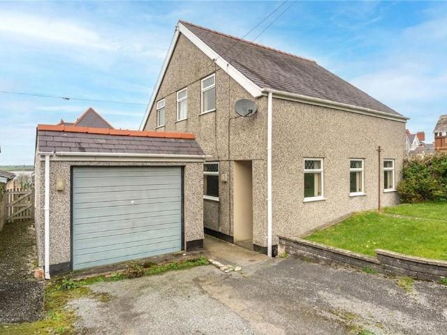 House for sale in Caernarfon