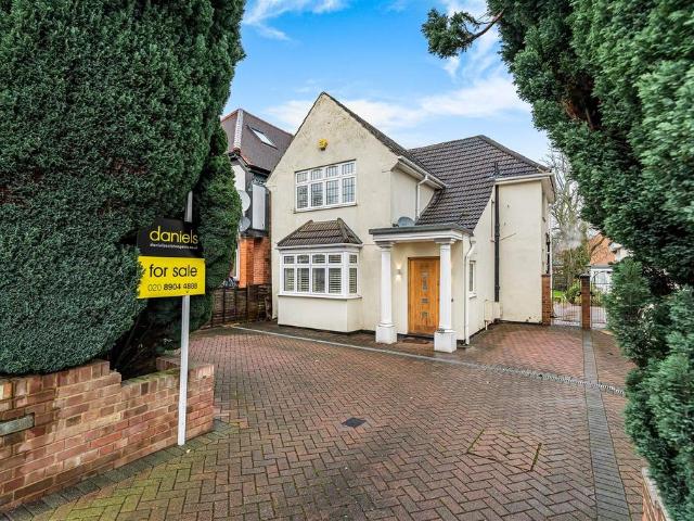 House for sale in Sudbury, Greater London