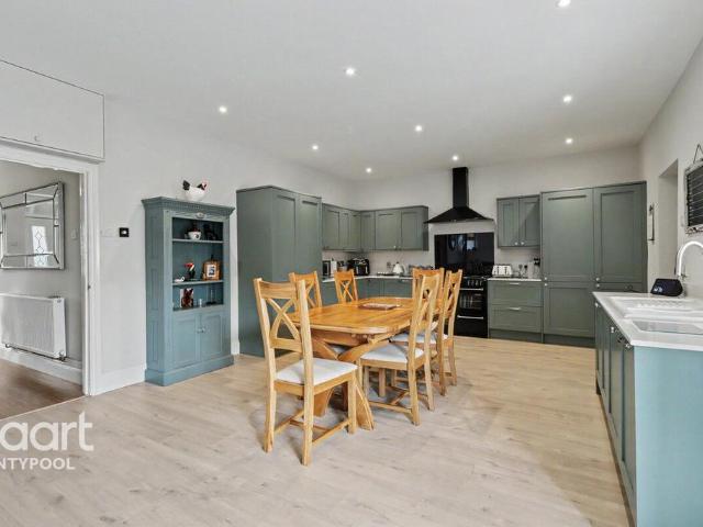 House for sale in New Inn, Griffithstown