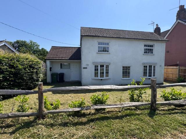 House for sale in Bordon, East Hampshire