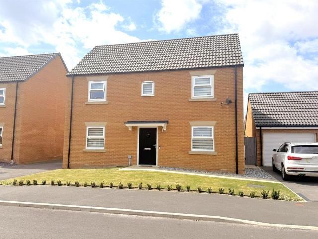 House for sale in The Pastures, Filey