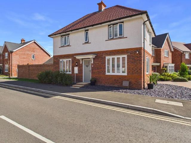 House for sale in Twigworth Green, Tewkesbury