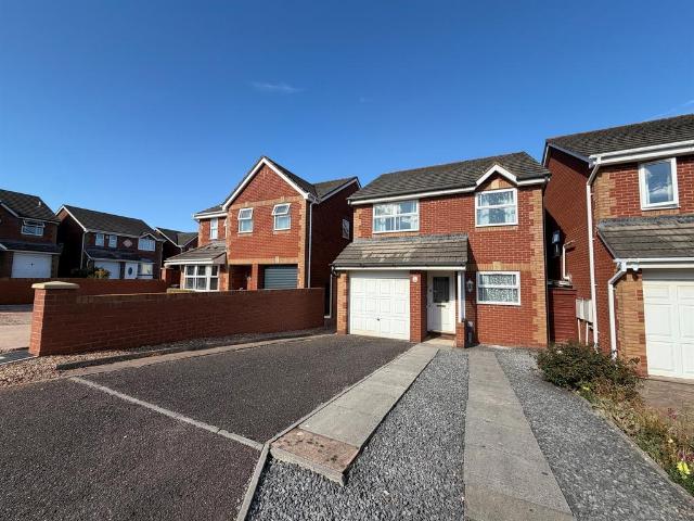 House for sale in Newton St Cyres, Devon