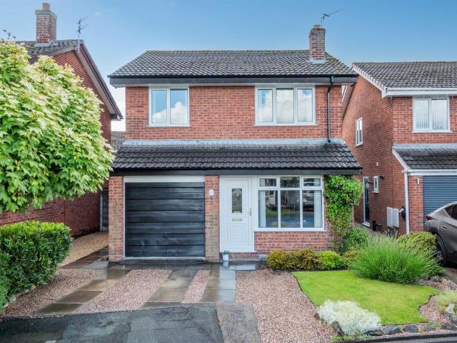 House for sale in Wincham, Cheshire