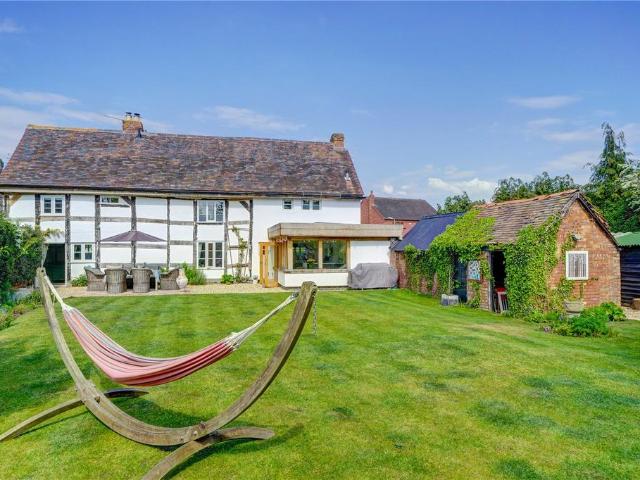 House for sale in Lower Moor, Crookhill