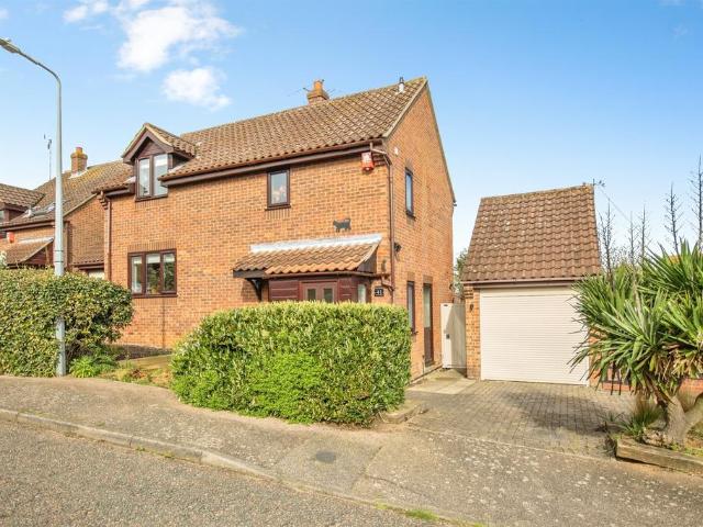 House for sale in Maidenhall, Key Street