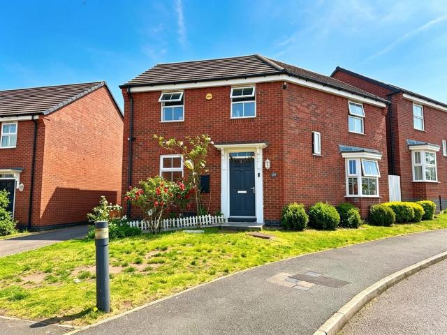 House for sale in Bloxwich, West Midlands