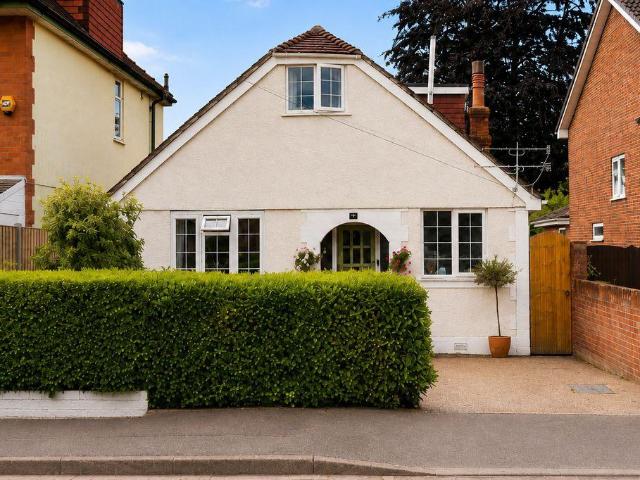 House for sale in Jumpers Corner, Christchurch