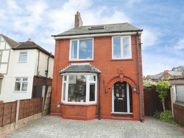 House for sale in Barnton, Cheshire