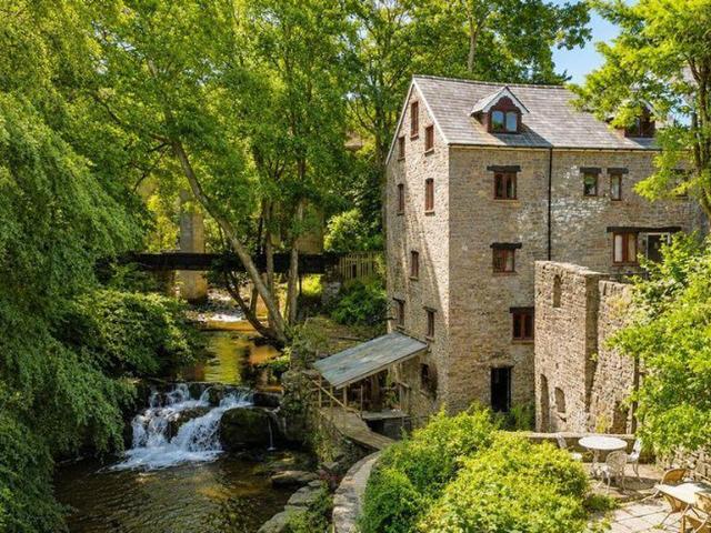 House for sale in Gilwern, Wales