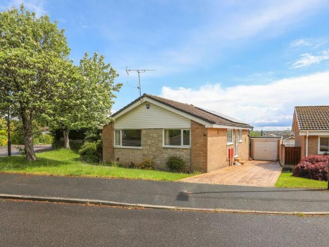House for sale in Halfway, Sheffield