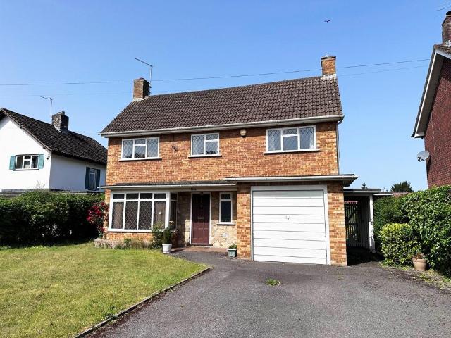 House for sale in Beaconsfield, Forty Green