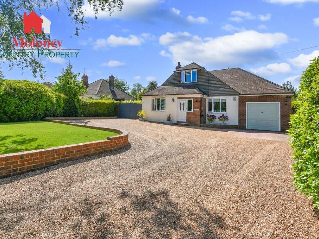 House for sale in Heathlands, East Sussex