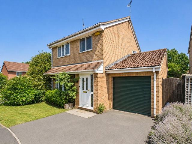 House for sale in Feckenham, City Of Bristol