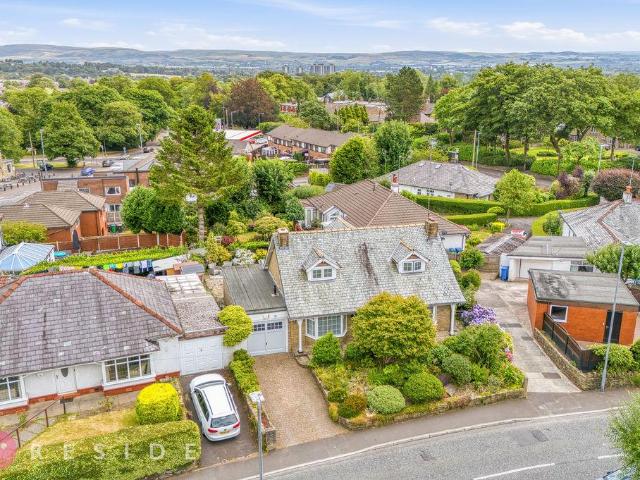 House for sale in Bagslate Moor, Burnedge