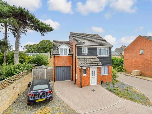House for sale in Chilton, Acol