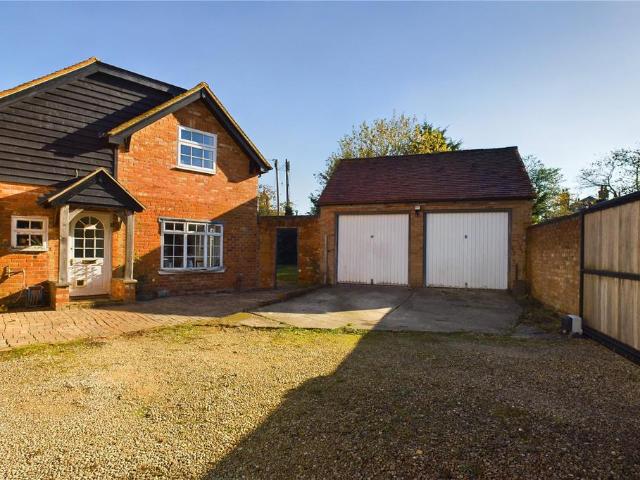 House for sale in Berrick Salome, Oxfordshire
