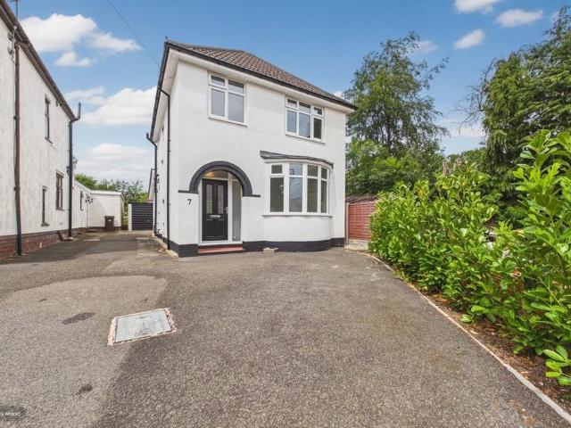 House for sale in Baswich, Staffordshire