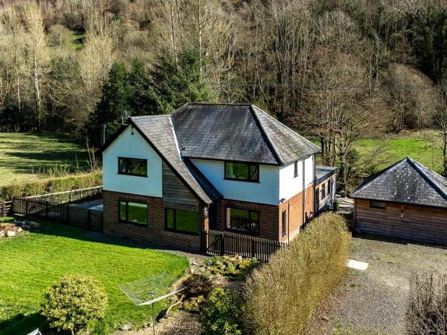 House for sale in Wales