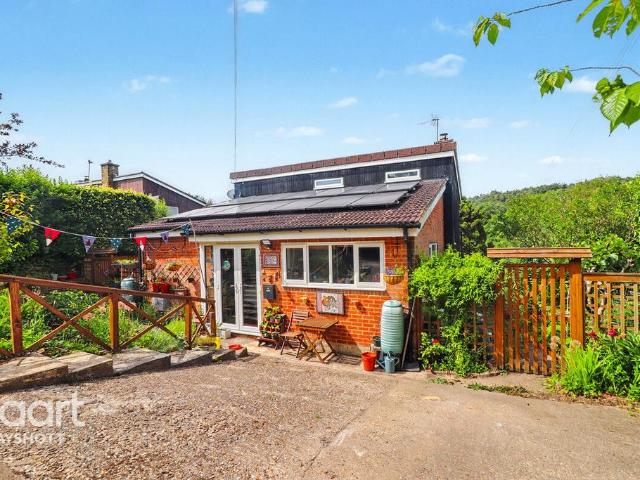 House for sale in Kingswood Firs, Bolton Low Houses