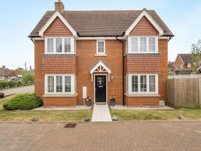 House for sale in Midway, Kent