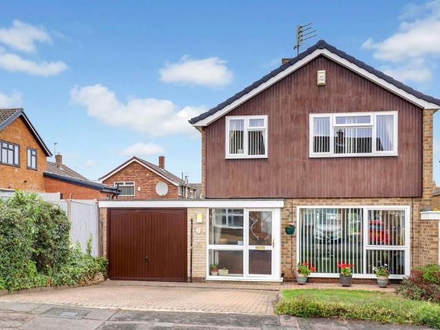 House for sale in Wollaton, City of Nottingham