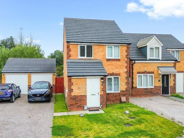 House for sale in St. Helens, St Helens