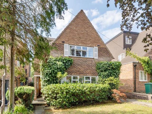 House for sale in London Borough of Barnet, Greater London