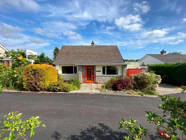 House for sale in Llwyndafydd, Wales