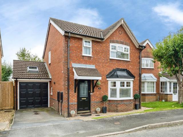 House for sale in Llanedi, Hendy