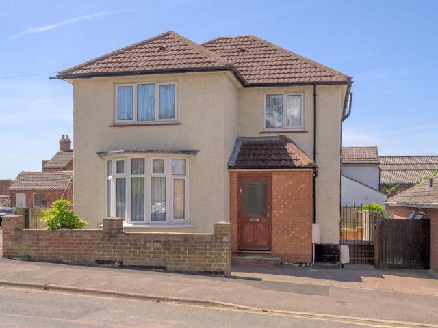 House for sale in Leisure Village, Kettering