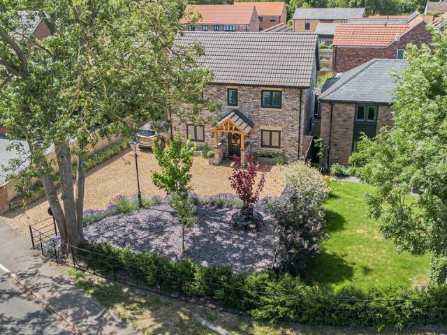 House for sale in Huntingdon, Cambridgeshire