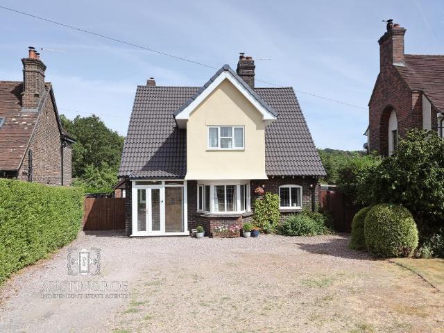 House for sale in Baswich, Staffordshire