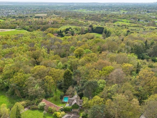 House for sale in Navestock Side, Essex