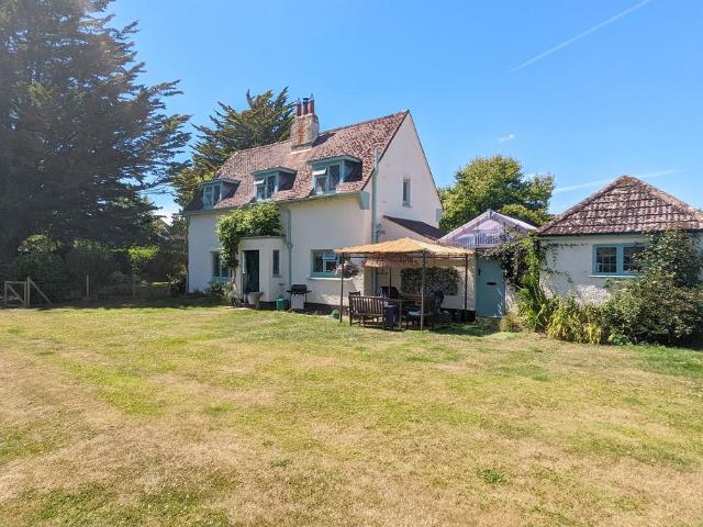 House for sale in Hordle, New Forest