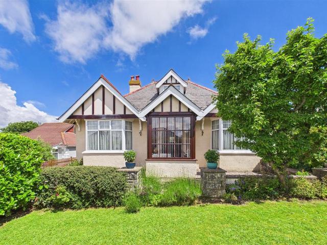 House for sale in Clevedon, North Somerset