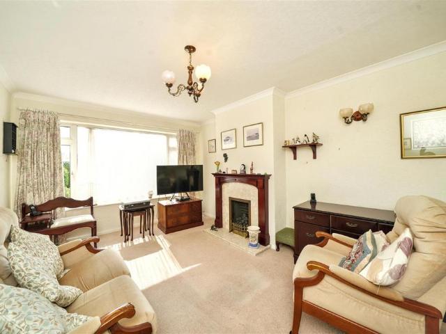 House for sale in Merryhill, West Midlands