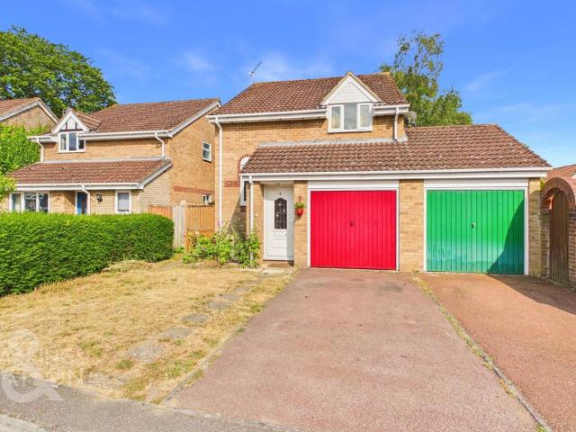 House for sale in Framingham Earl, South Norfolk