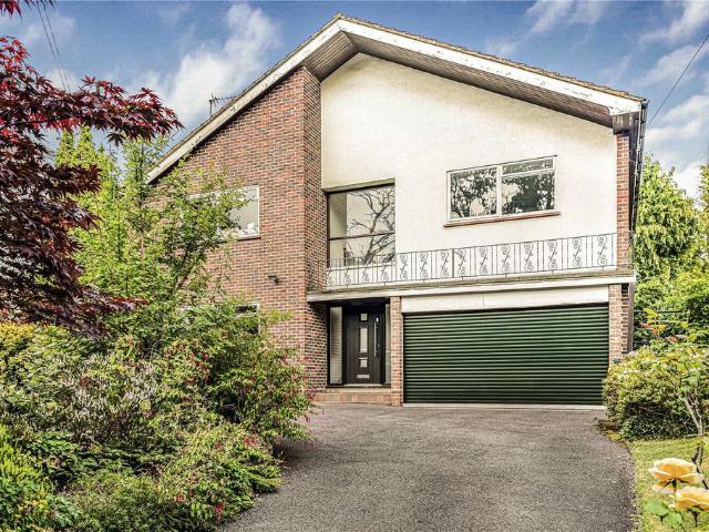 House for sale in Greater London