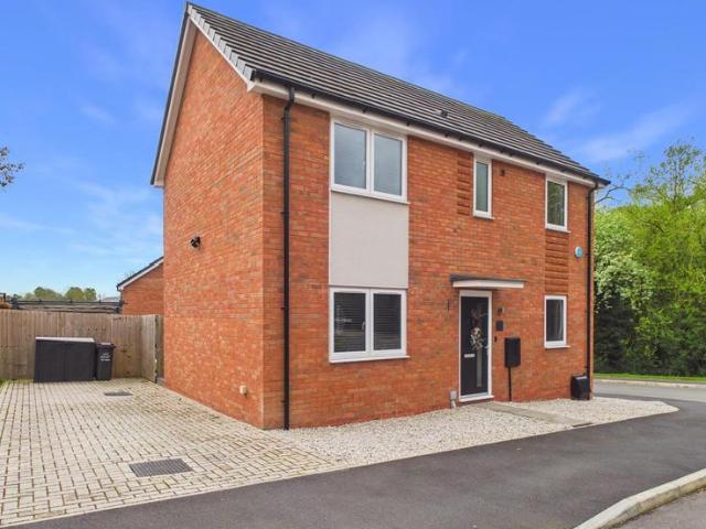 House for sale in Wordsley, West Midlands