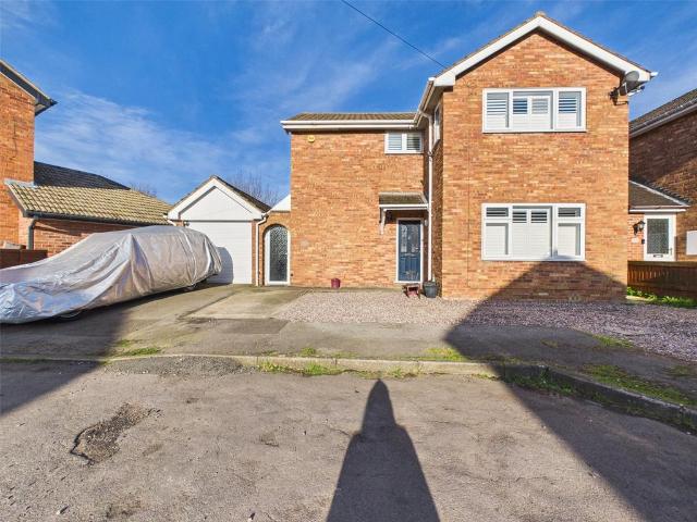 House for sale in Wotton Pitch, Gloucester