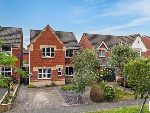 House for sale in Old Wharf, City Of Leicester