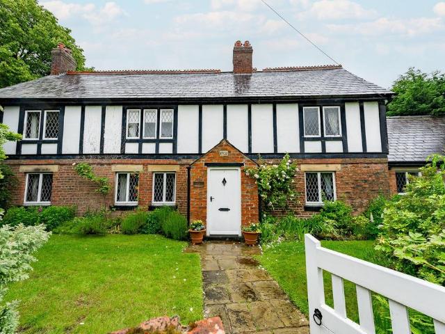 House for sale in Woodplumpton, Higher Bartle