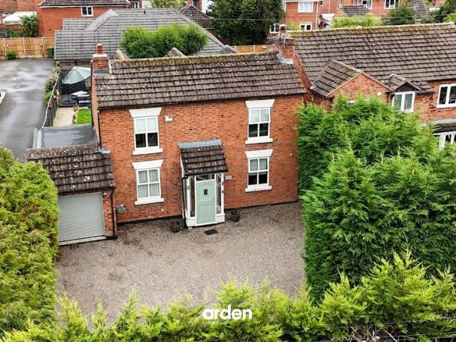 House for sale in Dodderhill, Crookhill